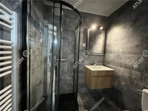 Cabana cu 7 camere 7 bai si teren 1000 mp in Avrig zona Mlaci - imagine 19