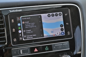 Outlander PHEV electric 45km ,An 2019, Instyle, volan încălzit, Android, side assist, trapă - imagine 9