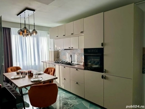 Vand apartament ultracentral lux cu doua camere 75mp  - imagine 2
