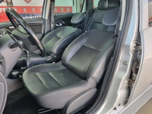 Dacia Duster, An 2012 05,Motor 1.5Diesel, Euro 5, Rate Fixe Livrare Gratuita - imagine 14 Dacia Duster, An 2012 05,Motor 1.5Diesel, Euro 5, Rate Fixe Livrare Gratuita - imagine 14