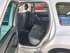 Dacia Duster, An 2012 05,Motor 1.5Diesel, Euro 5, Rate Fixe Livrare Gratuita - imagine 18 Dacia Duster, An 2012 05,Motor 1.5Diesel, Euro 5, Rate Fixe Livrare Gratuita - imagine 18