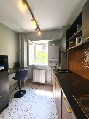 Studio renovat la 4 minute de TImpuri Noi - imagine 10