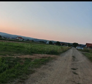 Teren intravilan de vanzare - imagine 3