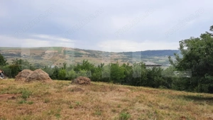 Teren intravilan construibil 2000 mp, Valea Chintaului, curti constructii! - imagine 2