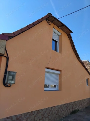 Casă de locuit cu mansardă + teren - Buteni, jud. Arad