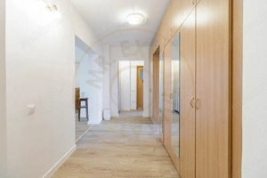 Apartament 3 camere | Ideal spatiu birouri | Renovat - imagine 15