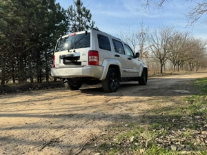 Jeep Cherokee KK - imagine 8