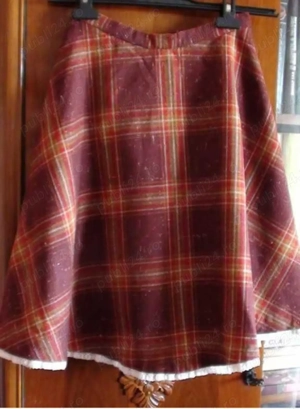 Fusta unicat ,din stofa cu lina