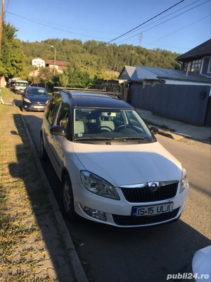 Vînd Skooda Roomster 1200 TSI - imagine 3