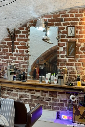 Chirie post de lucru scaun coafor sau frizerie ! Zonă centrală! - imagine 4
