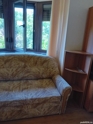 Ap cu 2 camere de inchiriat la vila,in Crisan