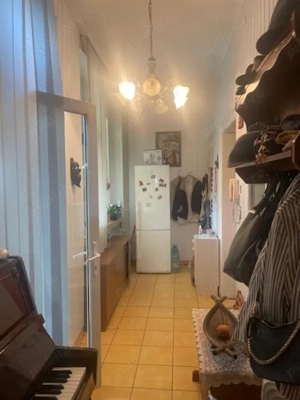 Vand casa cocheta , zona linistita , str.Xenopol - imagine 10 Vand casa cocheta , zona linistita , str.Xenopol - imagine 10