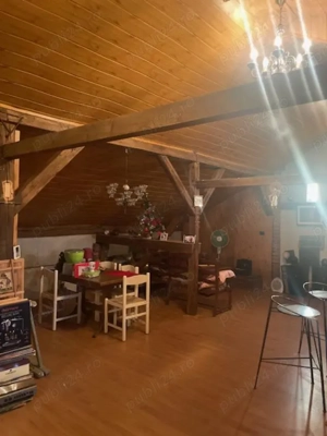 Vand casa cocheta , zona linistita , str.Xenopol - imagine 19 Vand casa cocheta , zona linistita , str.Xenopol - imagine 19