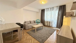 Inchiriez apartament cu 4 camere complet mobilat in zona Ultracentrala