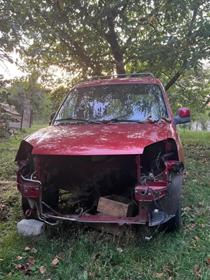 Dezmembrez Citroen Berlingo - imagine 4