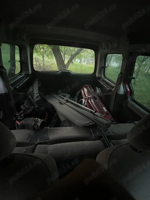 Dezmembrez Citroen Berlingo - imagine 8