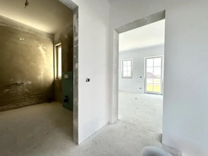 COMISION 0% Duplex despartit prin camera tehnica, 5 camere - Giarmata  - imagine 7
