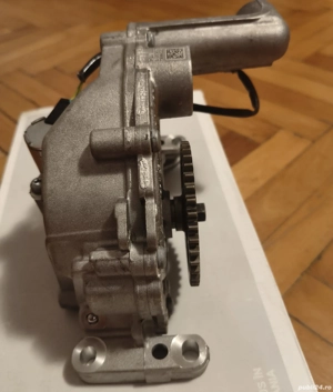 Pompa ulei Pierburg VOLVO XC60 II (246) 2019-2025  - imagine 4