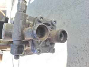 De vinzare pompă spalătorie auto Karcher 98 bar - imagine 3