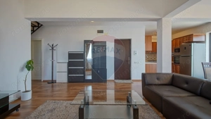 De vanzare penthouse in Tractoru, 3 camere, mobilat si utilat - imagine 12