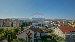 De vanzare penthouse in Tractoru, 3 camere, mobilat si utilat - imagine 3