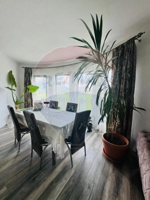 Casă / Vilă cu 5 camere de vânzare în zona Nord-Est - imagine 2