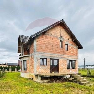 Casă / Vilă cu 5 camere de vânzare în zona Nord-Est - imagine 9