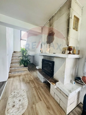 Casă / Vilă cu 5 camere de vânzare în zona Nord-Est - imagine 4
