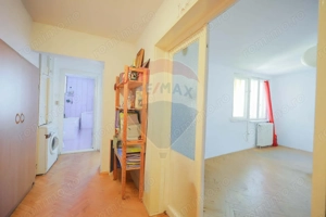 Apartament cu 2 camere de vânzare în zona Decebal