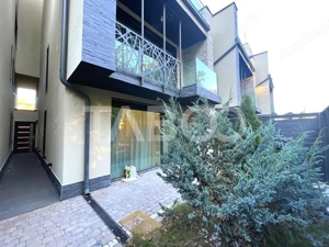 Vila exclusivista de vanzare pe Calea Dumbravii din Sibiu - imagine 9