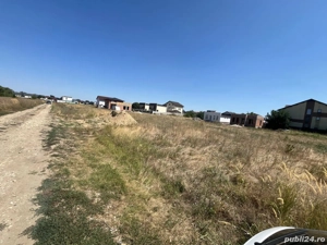 vanzare teren intraviran