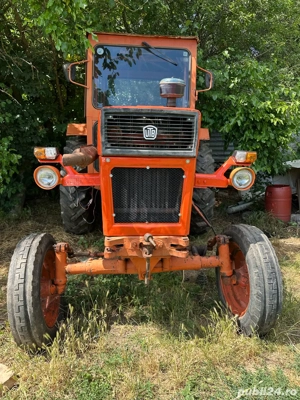 Tractor u650 1987