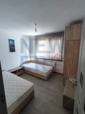 Clădire multifuncțională de vânzare – 24 locuinte, curte, randament ridicat - imagine 8