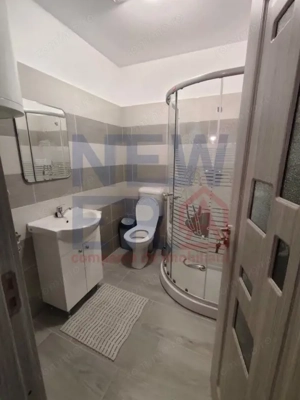 Clădire multifuncțională de vânzare – 24 locuinte, curte, randament ridicat - imagine 17