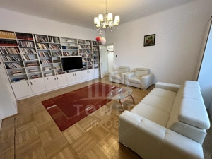 Apartament la casă de închiriat 90 mp utili | Zona Sub Arini-Sibiu - imagine 2 Apartament la casă de închiriat 90 mp utili | Zona Sub Arini-Sibiu - imagine 2