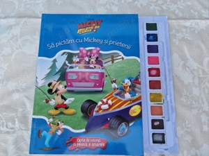 Disney Mickey si pilotii de curse | Carte de colorat copii