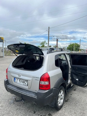 Vând Hyundai Tucson 4x4 - imagine 7
