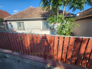 Casa individuala in Timisoara. Toate utilitatile. Centrala proprie.