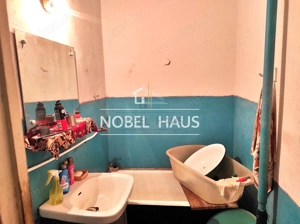 Garsoniera, etajul 3, str V. Parvan - imagine 3