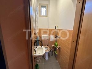 Spatiu 550 mpu pretabil clinica sau cladire birouri zona Lupeni Sibiu - imagine 13