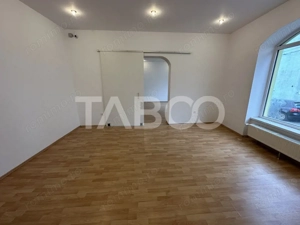 Spatiu 550 mpu pretabil clinica sau cladire birouri zona Lupeni Sibiu - imagine 2