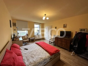 Spatiu 550 mpu pretabil clinica sau cladire birouri zona Lupeni Sibiu - imagine 17