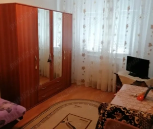 Apartament decomandat in Cartier Racadau - imagine 3