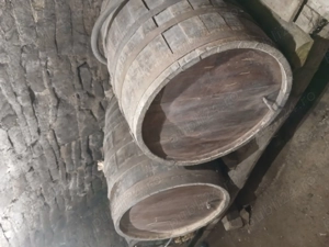 Butoaie de vânzare din stejar