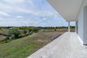 Vila modernă P+1 cu piscină și teren generos – Corbeanca, str. Laguna Albastra - imagine 7