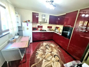 Casa P+ M , zona Chercea , construcție 2007 - imagine 5