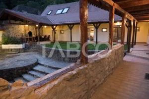 Casa de vanzare pretabila pensiune priveliste superba Fantanele Sibiu - imagine 12