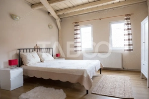 Casa de vanzare pretabila pensiune priveliste superba Fantanele Sibiu - imagine 8