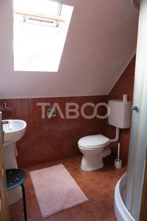 Casa de vanzare pretabila pensiune priveliste superba Fantanele Sibiu - imagine 16