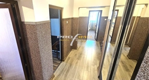 Apartament 4 camere, decomandat, su.75mp.Str.Soveja-Eden